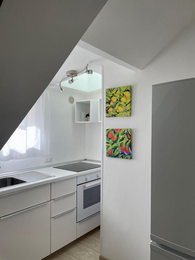 Virgilio 82 - Penthouse With Terrace Apartment Trapani Exterior photo
