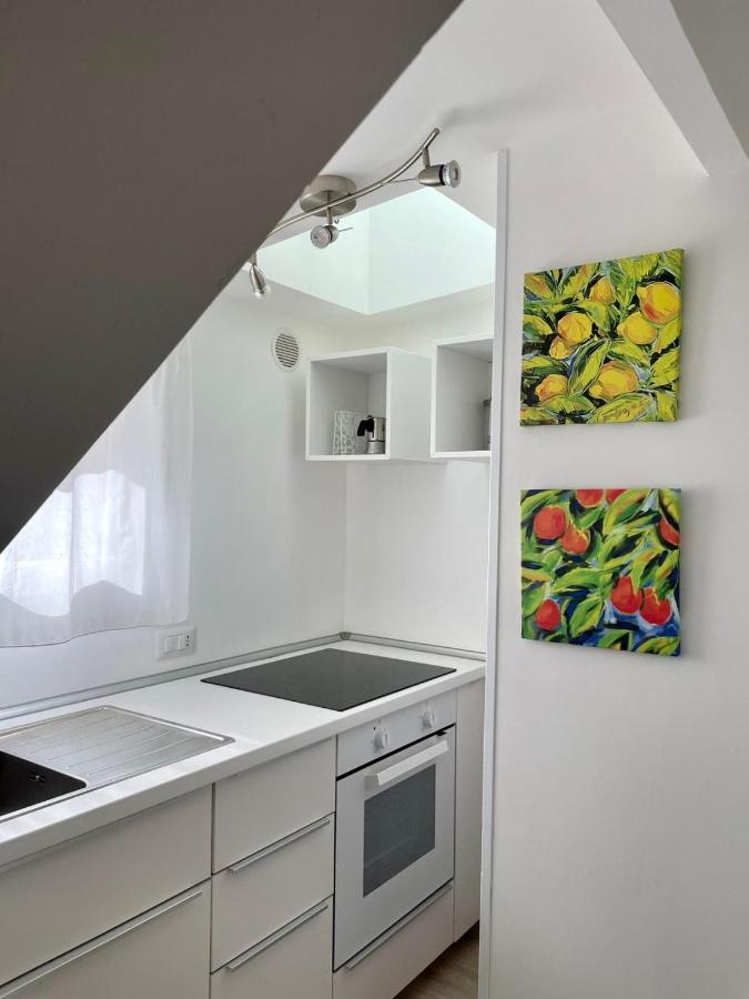 Virgilio 82 - Penthouse With Terrace Apartment Trapani Exterior photo